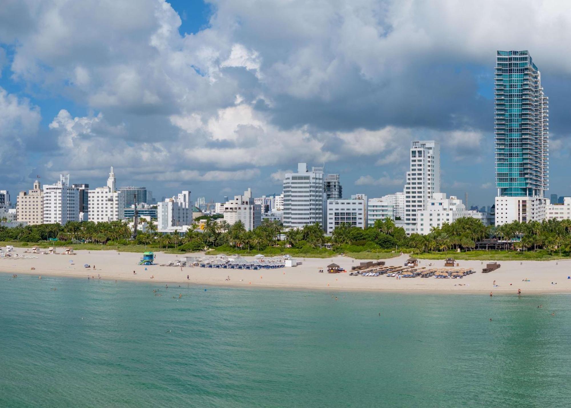 阿罗鹦鹉螺酒店 迈阿密海滩 外观 照片 South Beach skyline